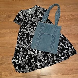 Old Navy Black/White Floral Short Swing Dress